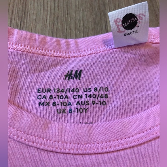 🛤️ H&M | Barbie Tee - Picture 3 of 3